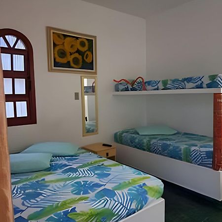 Chale Proximo A Praia Martim De Sa 까라과따뚜바 외부 사진